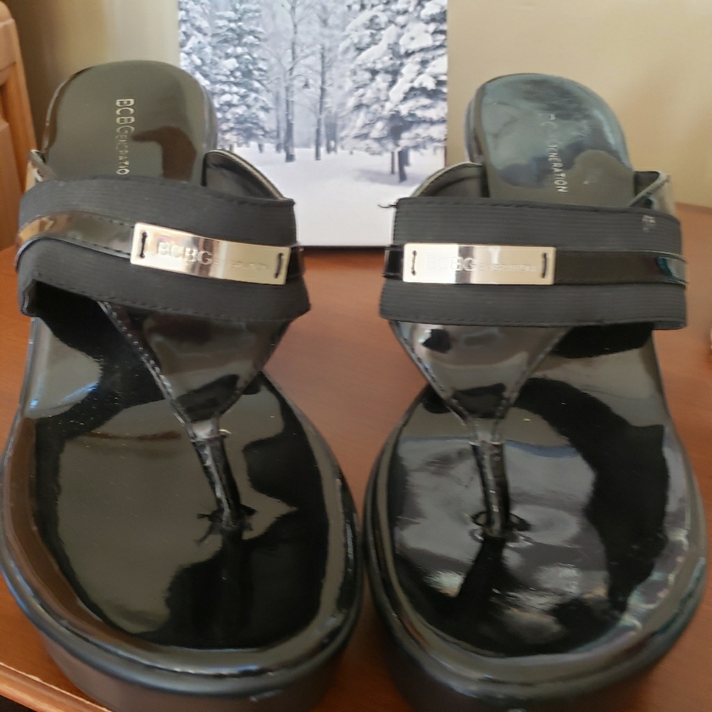 BCBG Patten leather thong sandal